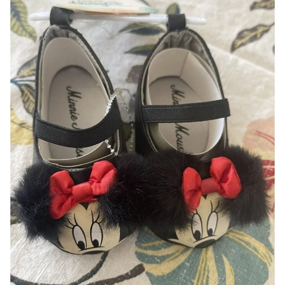 Disney Baby Minnie Mouse Crib Shoes Sandal Size 6 - 9 months
